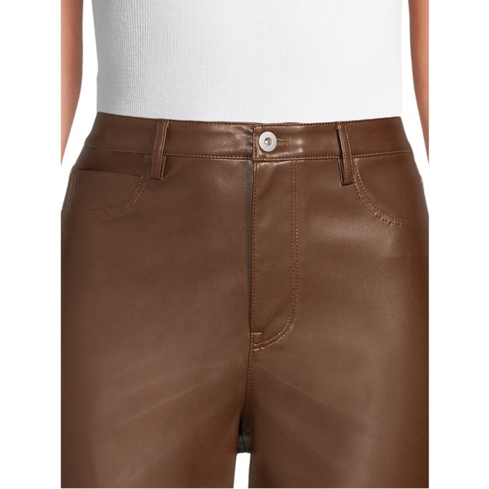 No Boundaries Junior’s High Rise Faux Leather Pants Hot Chocolate - Picture 5 of 5